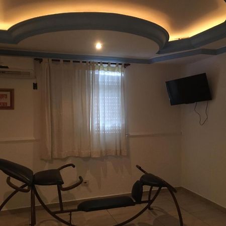 Stilus Hotel - Adults Only Сантос Екстериор снимка