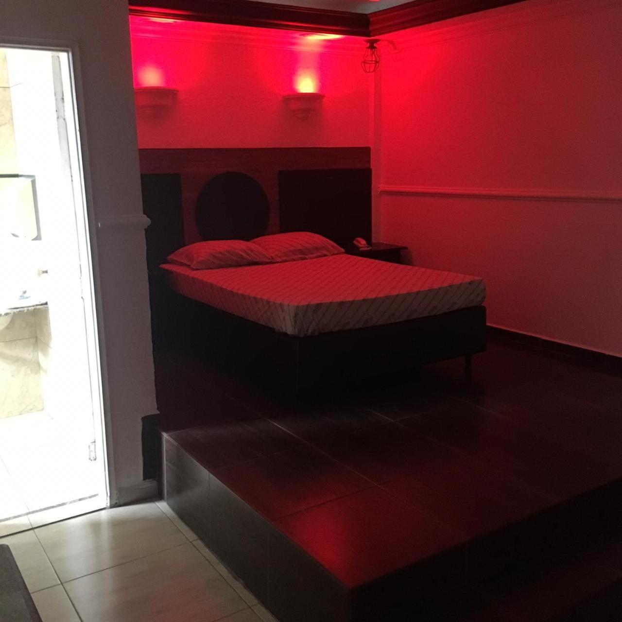 Stilus Hotel - Adults Only Сантос Екстериор снимка